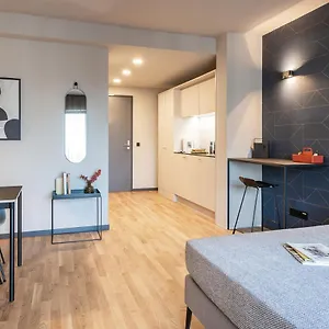 Ipartment Frankfurt Airport 4* Frankfurt am Main